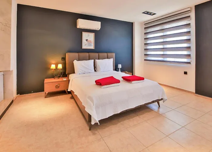 فيلة Alternatif *